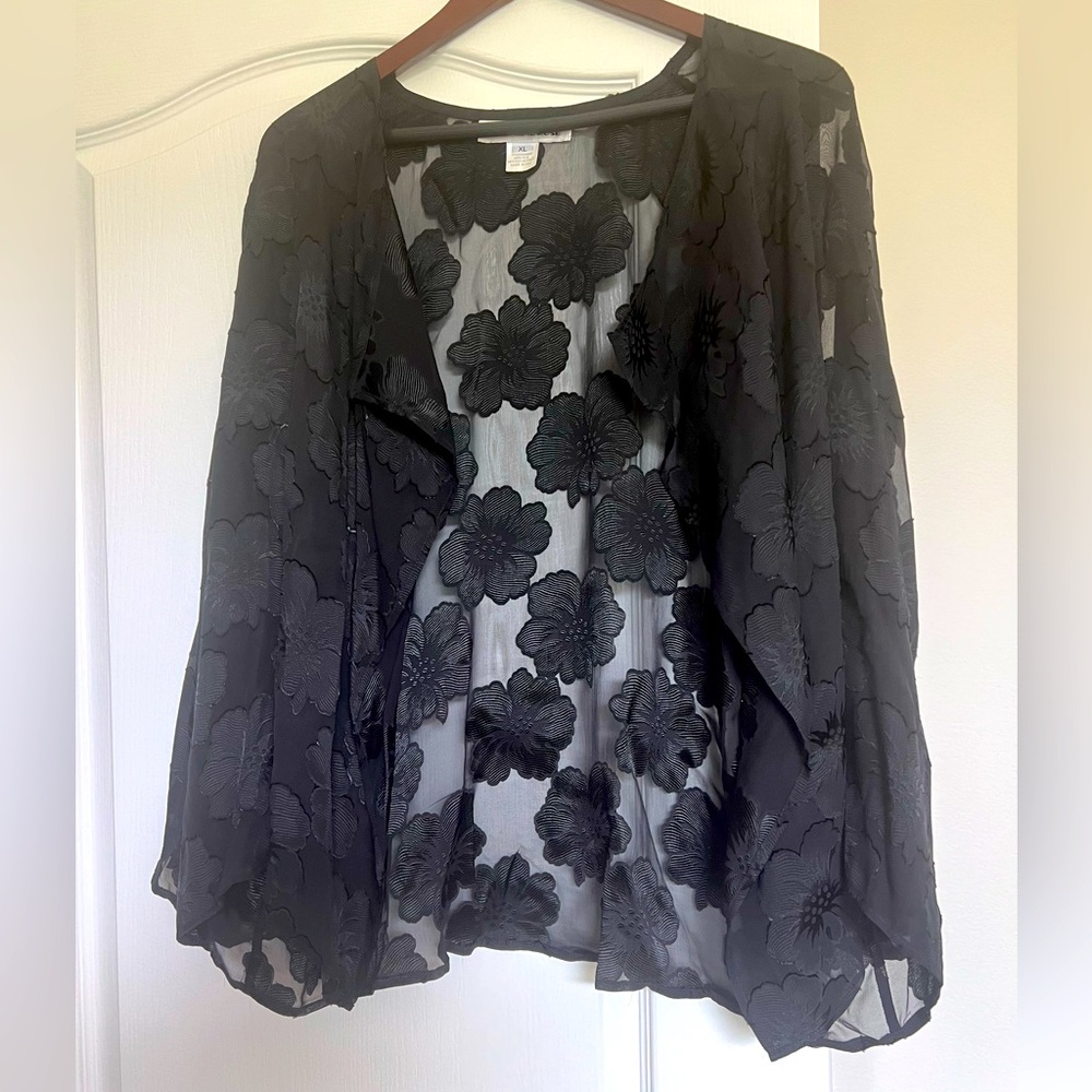 Floral Embellished top-Pepop
